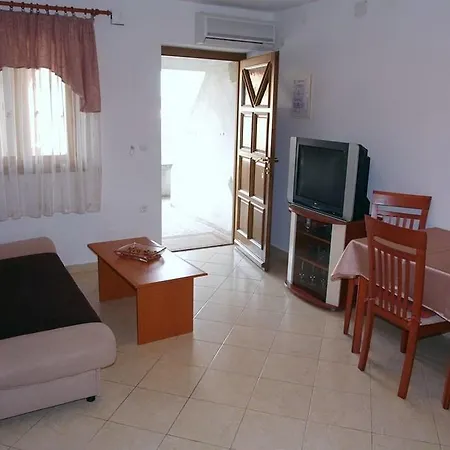 Apartment Stunning In