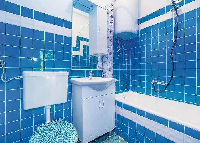 Stunning In * تْسْغيكفانِتْسا